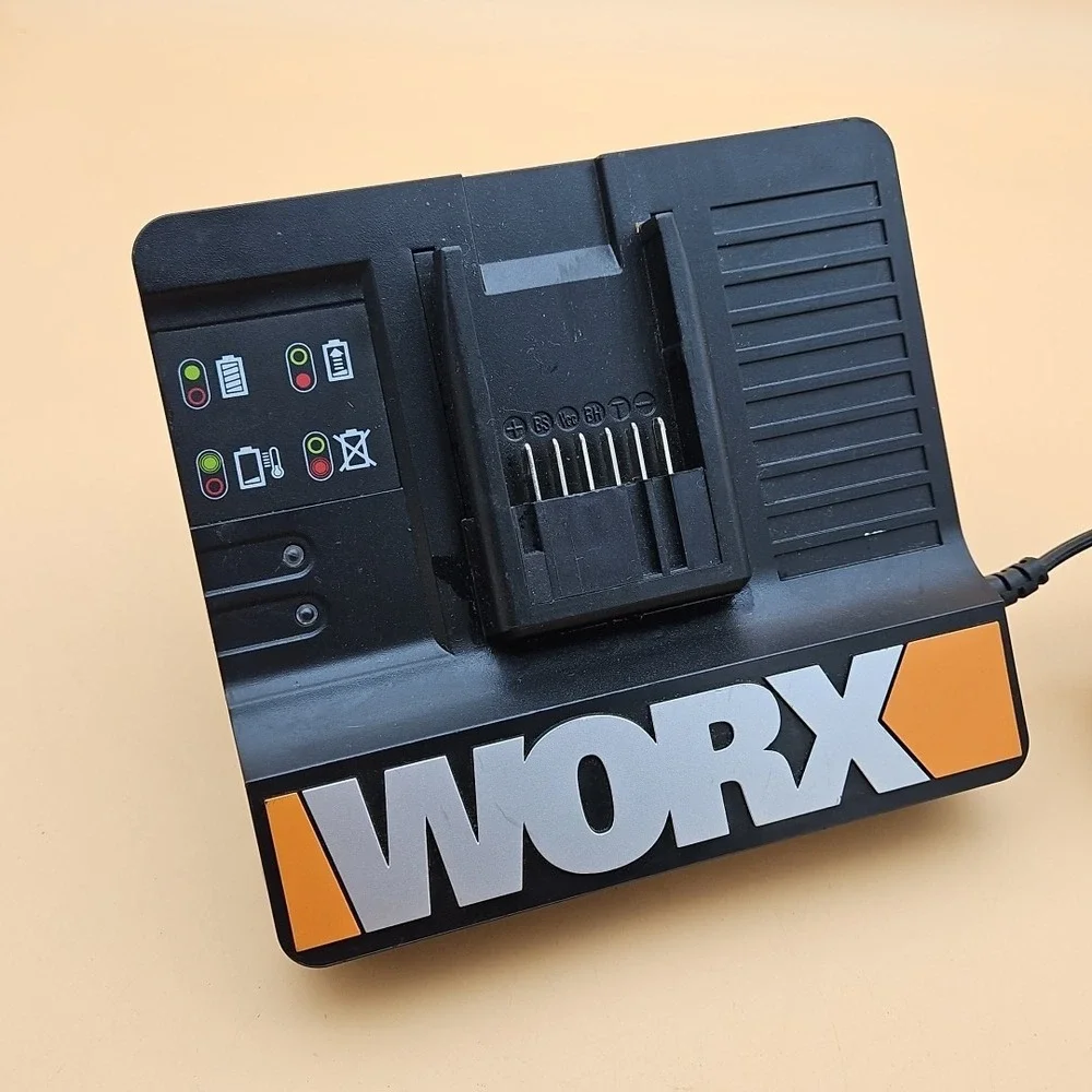 WORX WA3838 14.4-18 VOLT BATTERY CHARGER Tested Works OEM